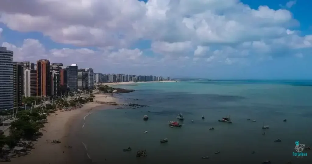 praia de iracema a noite